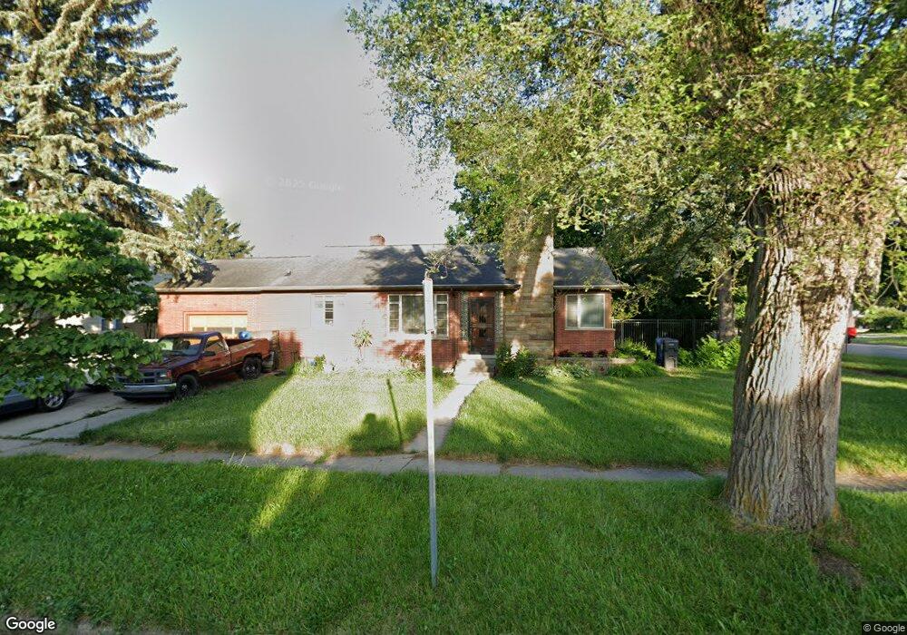 906 Lafayette St, Flint, MI 48503 - photo 1