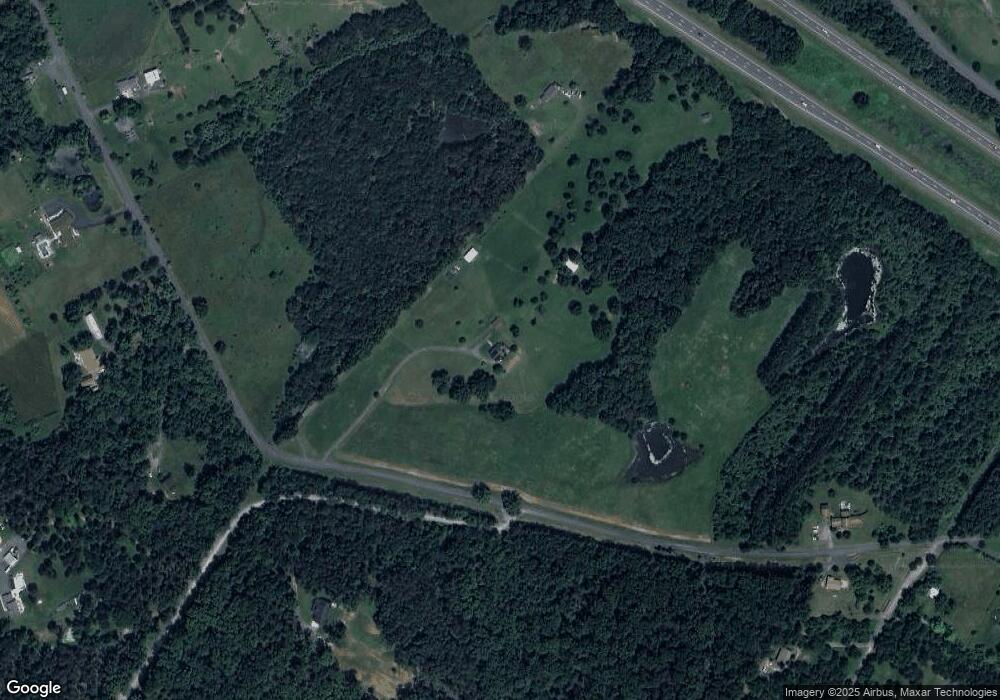 1473 Guard Hill Rd, Middletown, VA 22645 - photo 1