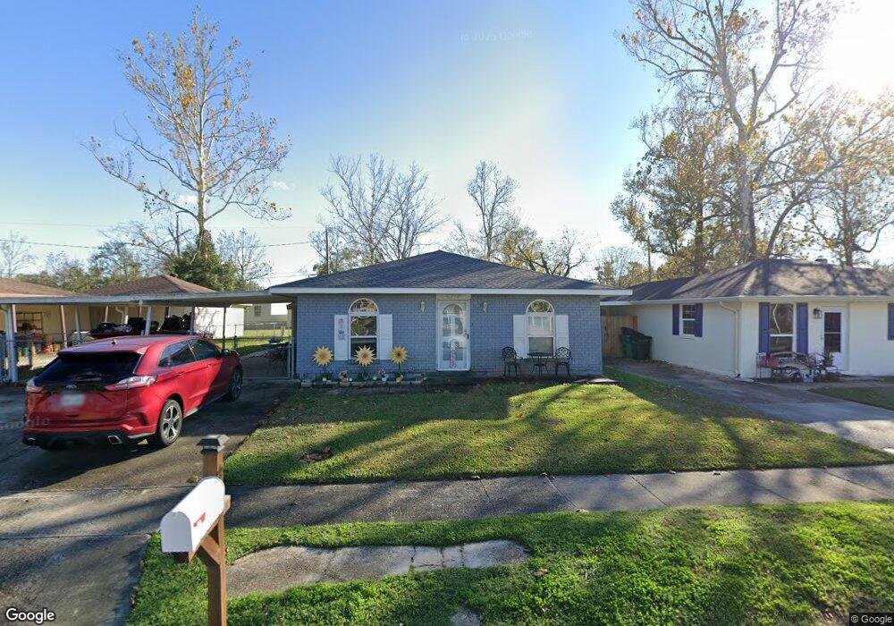 2749 Russell Dr, Marrero, LA 70072 - photo 1