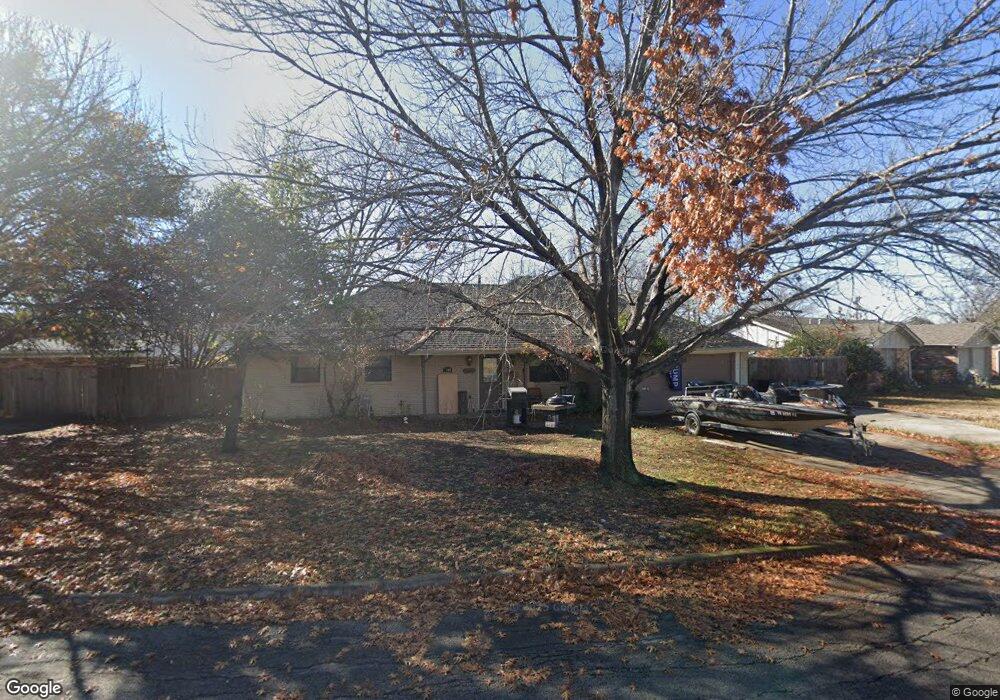 7900 Birchwood Dr, North Richland Hills, TX 76180 - photo 1