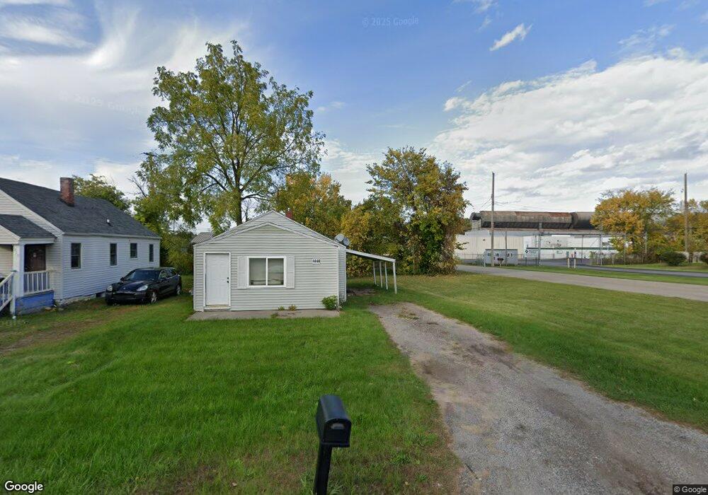 1004 Dunlap St, Lansing, MI 48910 - photo 1