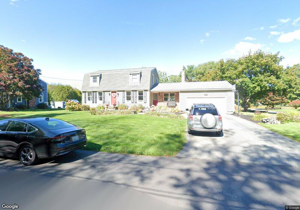 27 Green Meadow Ln, Cumberland, RI 02864 - photo 1