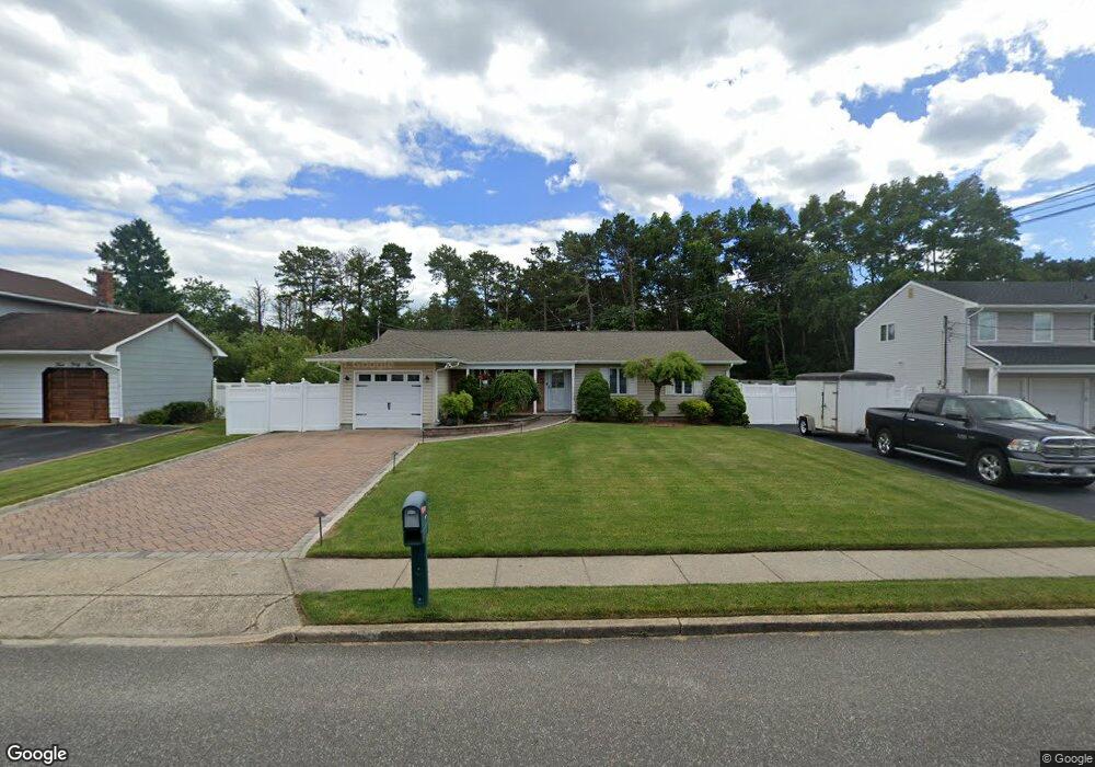 440 8th St, Bohemia, NY 11716 - photo 1