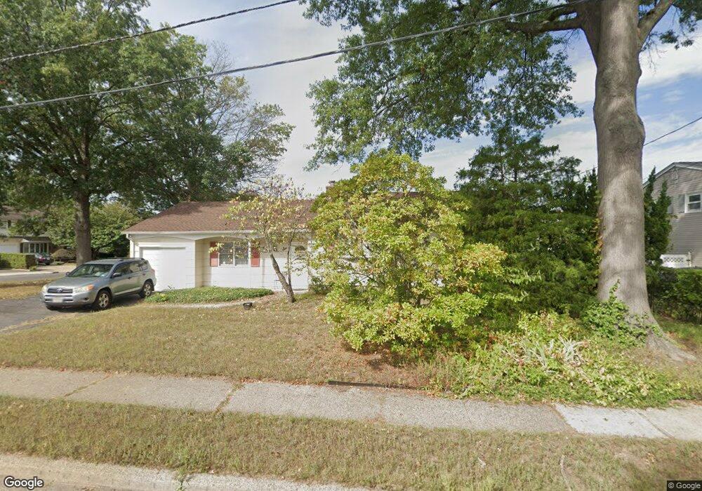 6 Lehigh Ln, Middlesex, NJ 08846 - photo 1