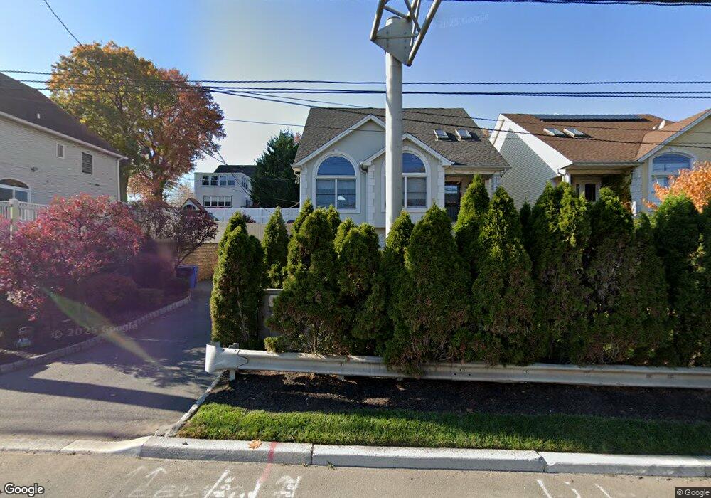 286 Meadow Road (Rt17 Serv), Rutherford Boro, NJ 07070 - photo 1