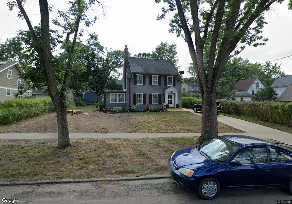 2317 5th Ave SE, Cedar Rapids, IA 52403 - photo 1