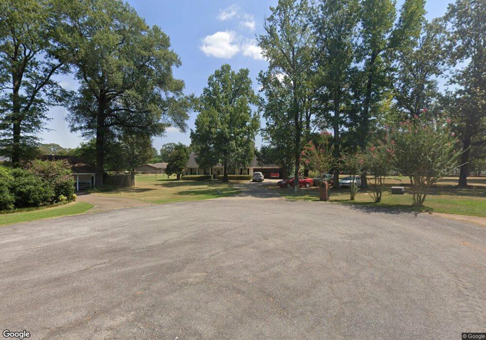5806 Greenview Rd, Bastrop, LA 71220 - photo 1
