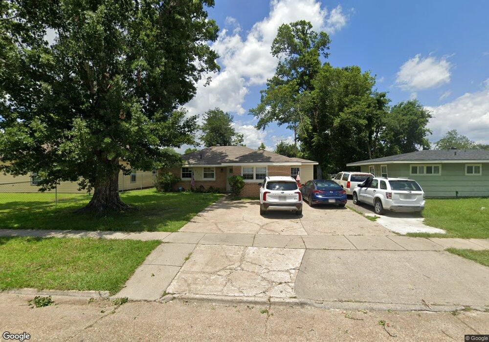 2325 S Roosevelt St, Lake Charles, LA 70607 - photo 1