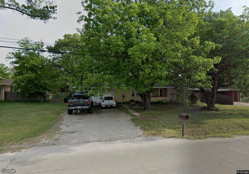 600 Walnut Creek Dr, Azle, TX 76020 - photo 1