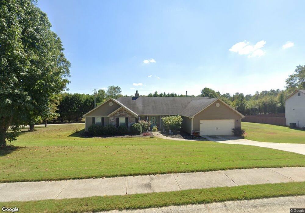 1450 Fieldstone Ct unit 23, Winder, GA 30680 - photo 1