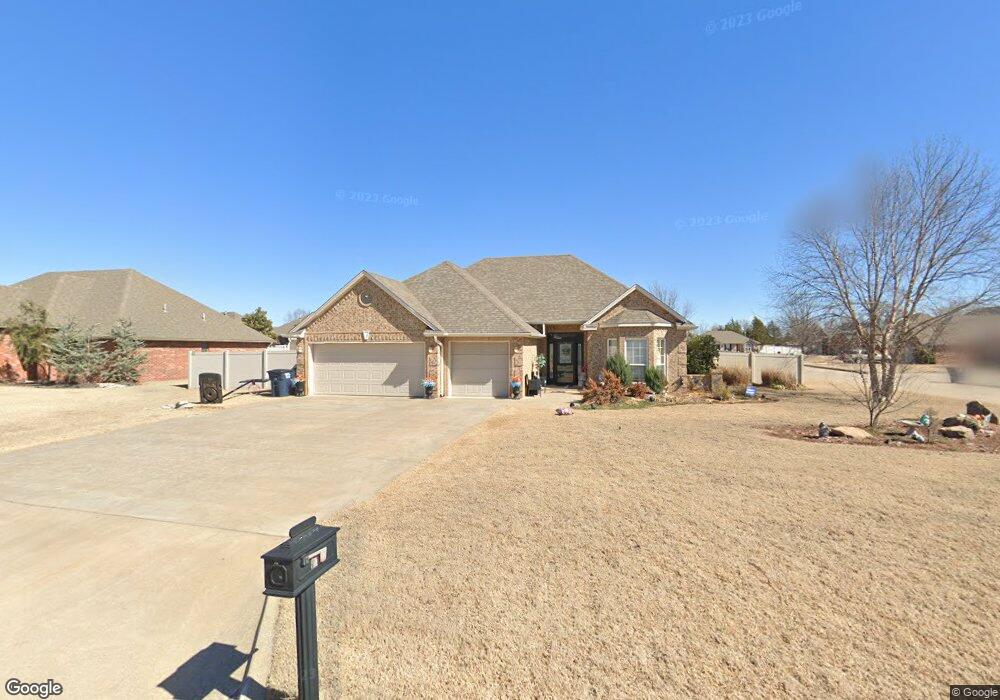 1505 Windmill Ridge, Shawnee, OK 74804 - photo 1