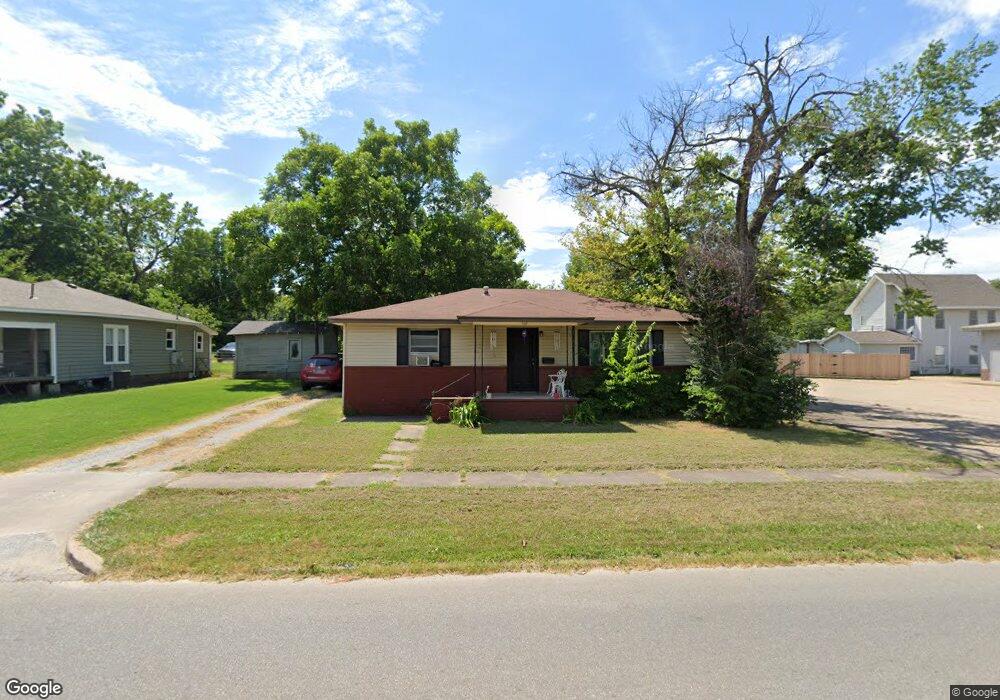 512 S Osage St, Skiatook, OK 74070 - photo 1