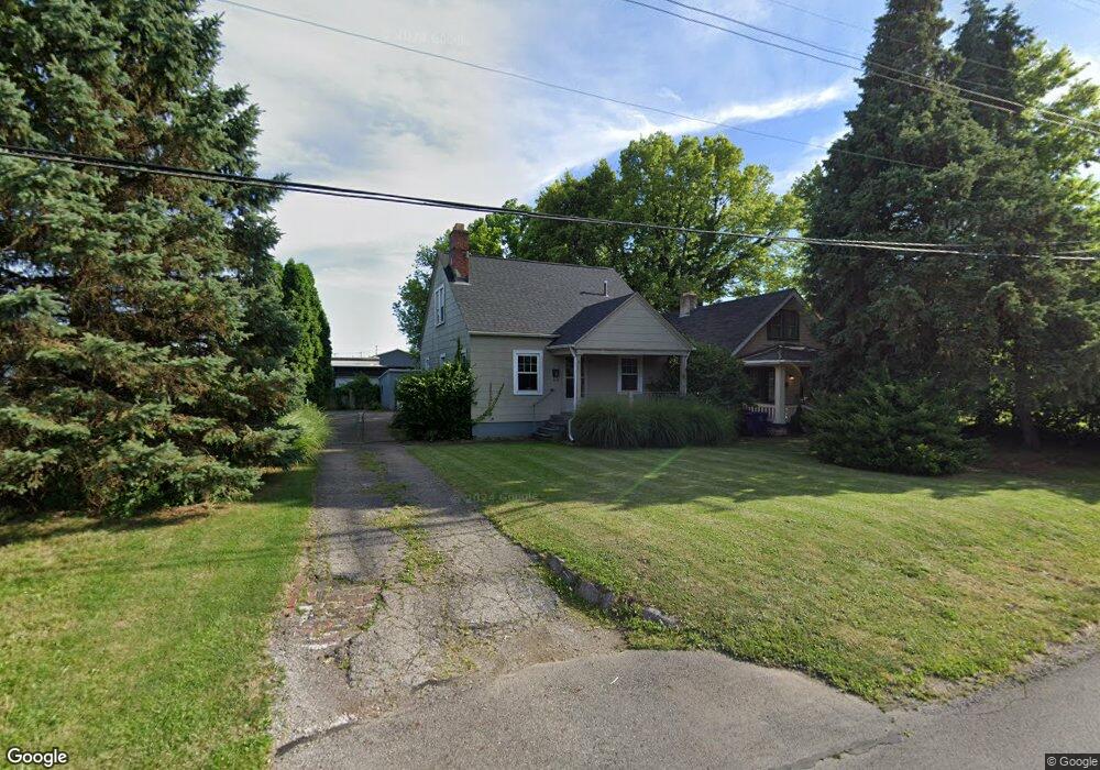 1961 Bryden Rd, Columbus, OH 43205 - photo 1