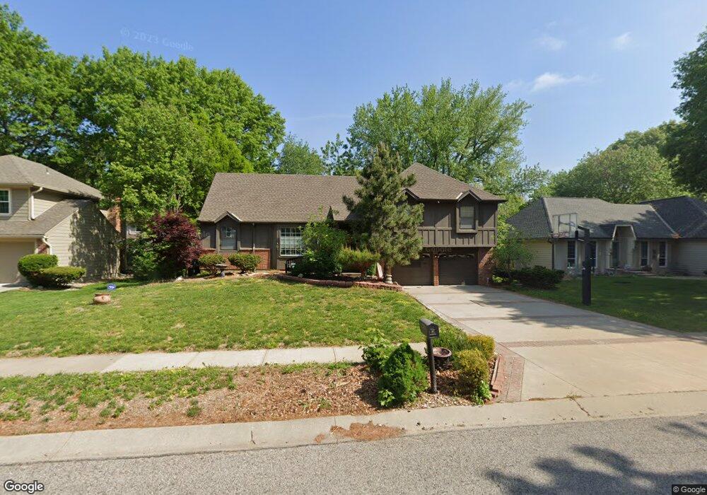 12312 W 102nd St, Lenexa, KS 66215 - photo 1