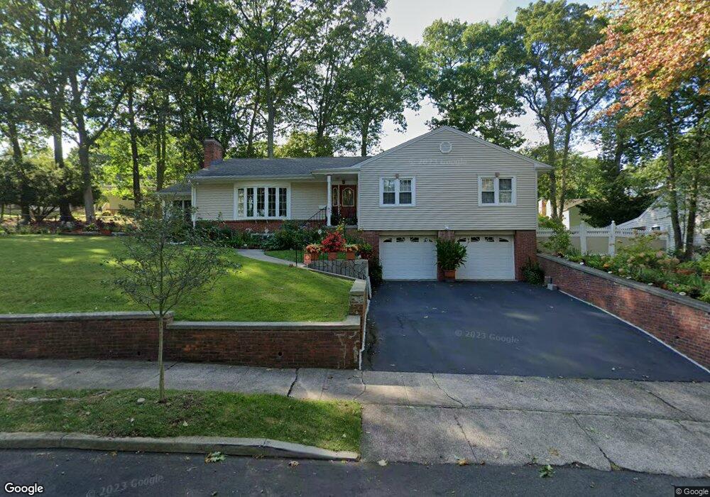 91 Whittier Rd, New Haven, CT 06515 - photo 1