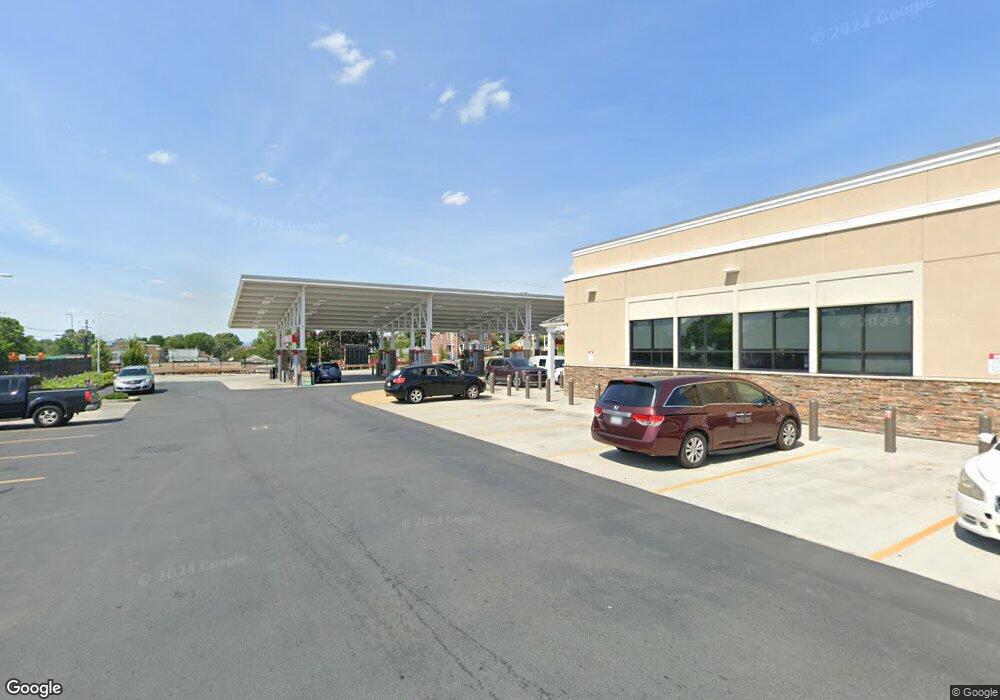 1215 S 4th St, Allentown, PA 18103 - photo 1