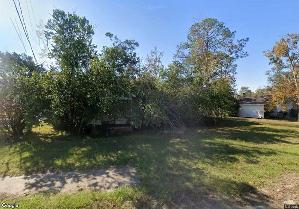 901 Alabama St N, Broxton, GA 31519 - photo 1