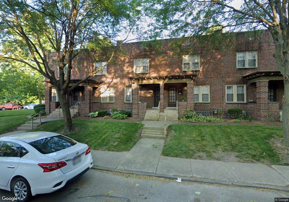 445 Rhoads Ave, Columbus, OH 43205 - photo 1