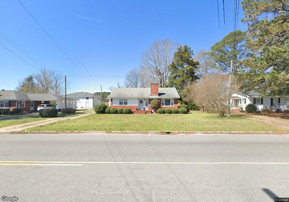 415 Main St, Newton Grove, NC 28366 - photo 1