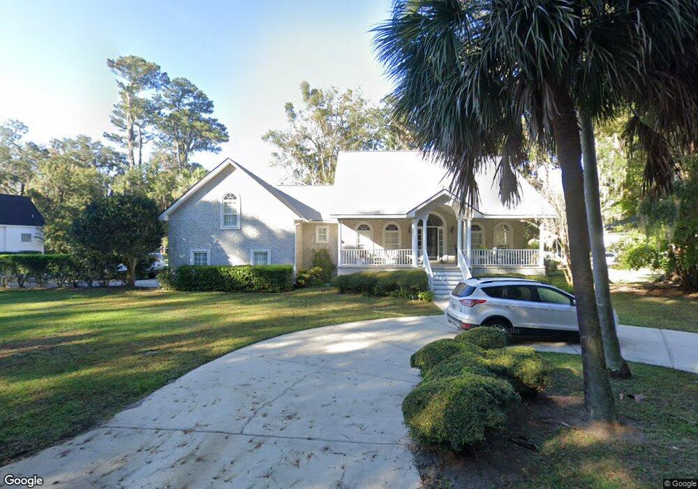 211 W Point Dr, Saint Simons Island, GA 31522 - photo 1