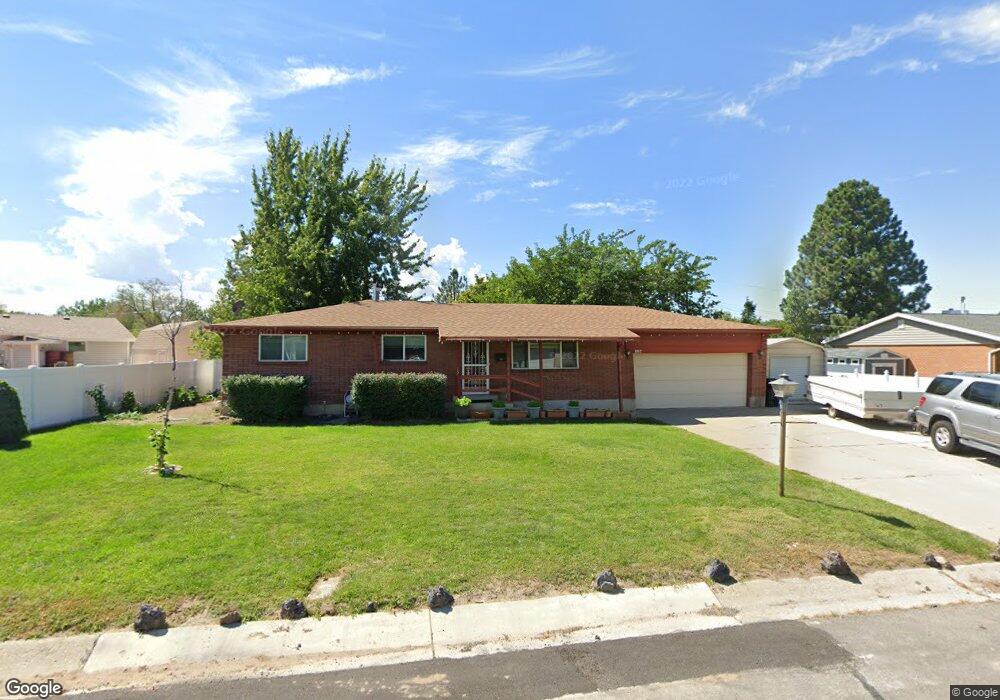 8852 S 1275 E, Sandy, UT 84094 - photo 1