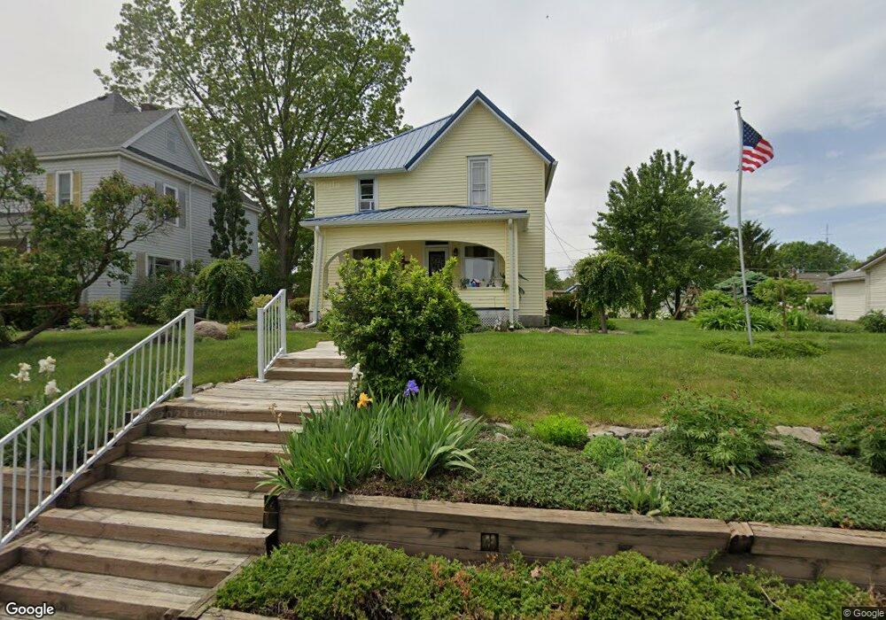 412 N Jefferson St, Berne, IN 46711 - photo 1