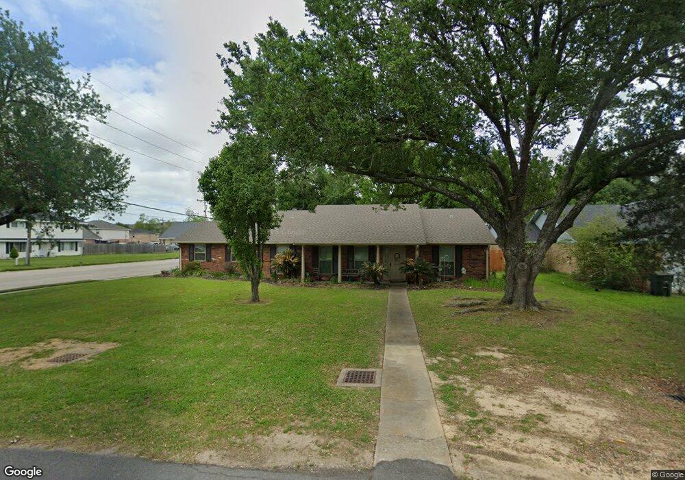 4501 Highland Dr, Lake Charles, LA 70605 - photo 1