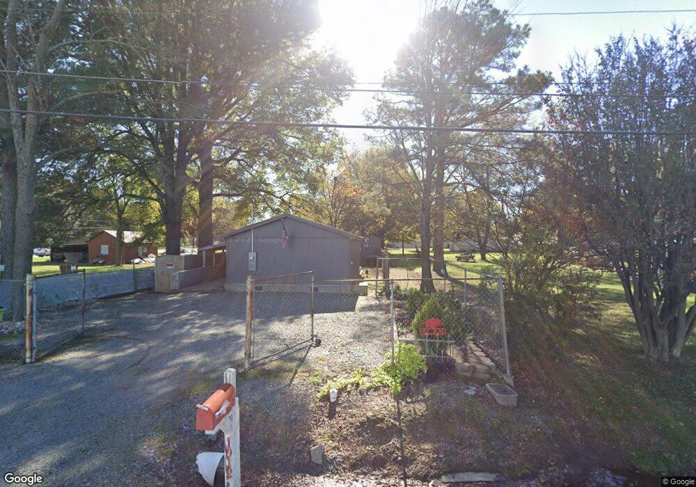 1012 E 7th St, Stuttgart, AR 72160 - photo 1