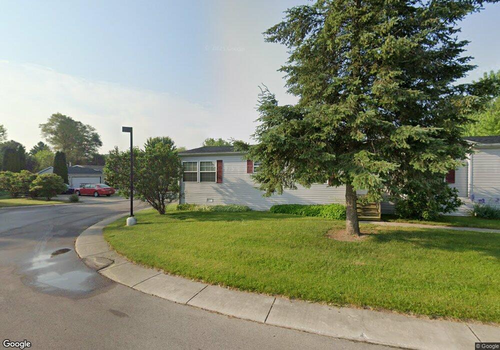 596 Honey Locust Ln, Flint, MI 48506 - photo 1