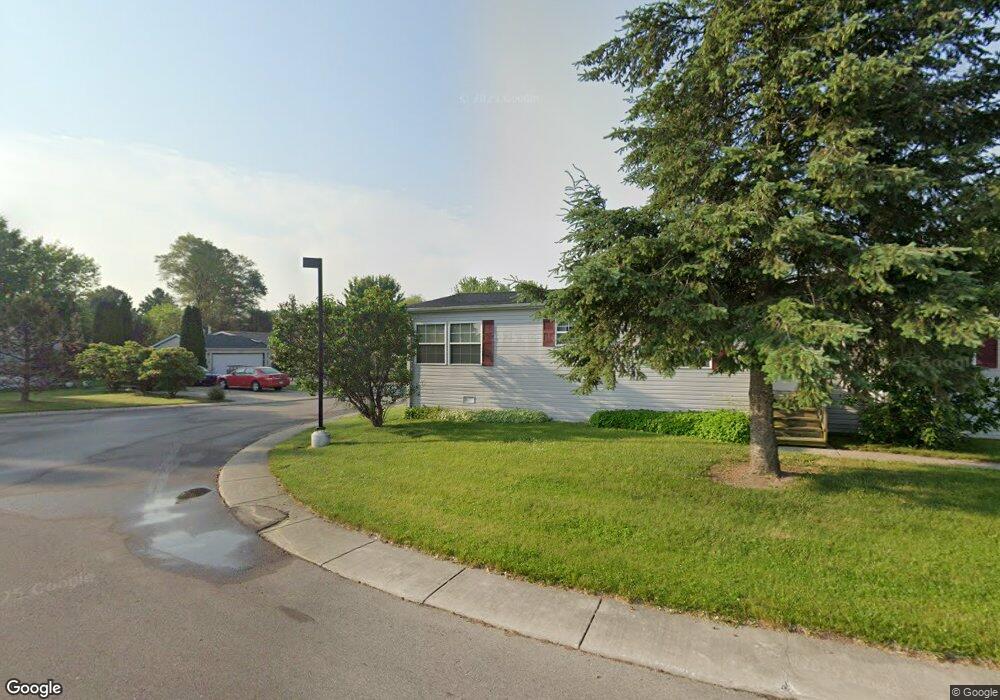 594 Honey Locust Ln, Flint, MI 48506 - photo 1