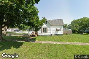 704 E Madison Ave, Chrisman, IL 61924