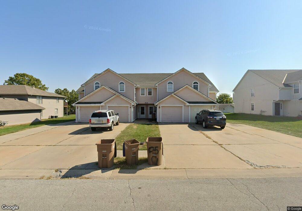 505 Sky Vue Dr, Raymore, MO 64083 - photo 1