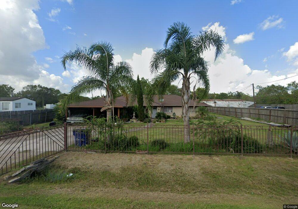 6827 Amie Ln, Pearland, TX 77584 - photo 1