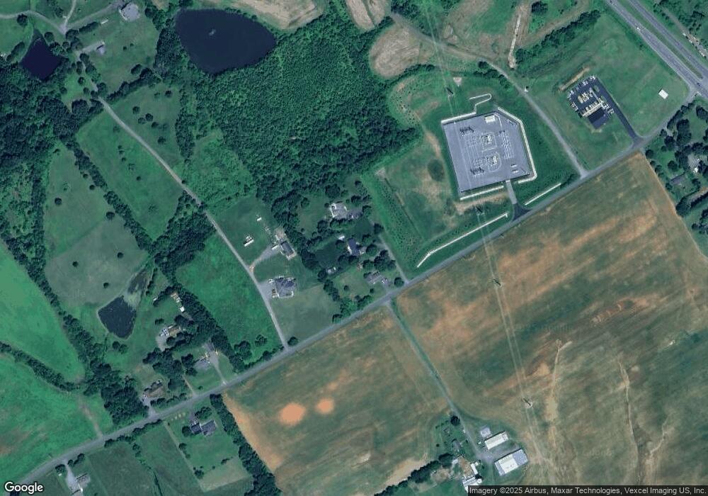 6588 Covingtons Corner Rd, Bealeton, VA 22712 - photo 1