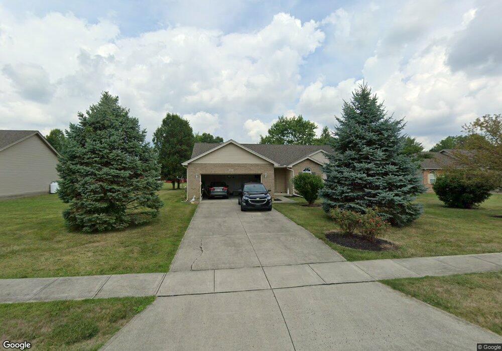 207 Parker Place Dr, Blanchester, OH 45107 - photo 1