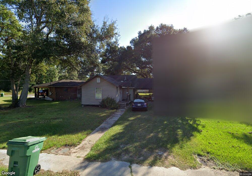 614 N Beech St, Picayune, MS 39466 - photo 1