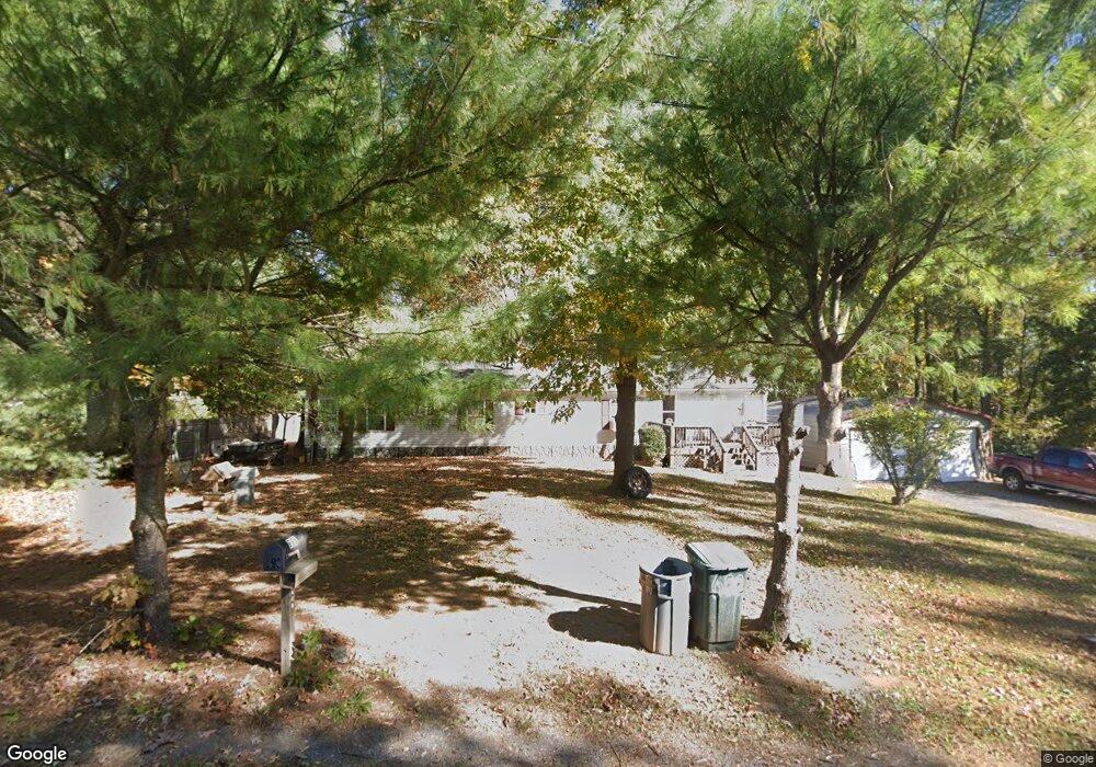 688 Frontier Dr, Bunker Hill, WV 25413 - photo 1