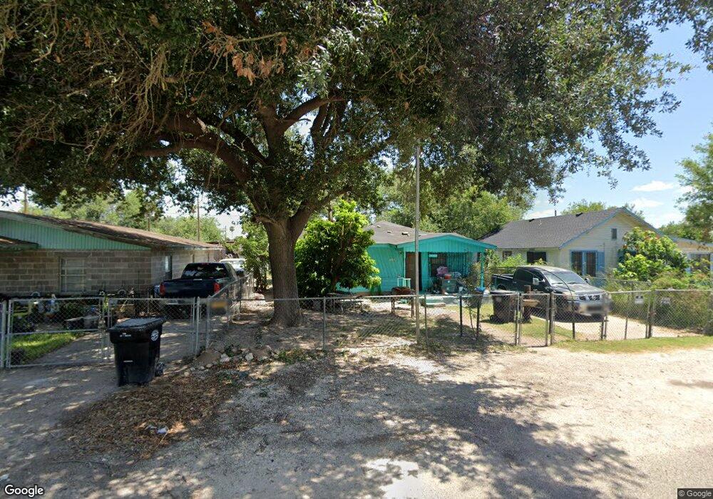 1102 Edna St, Weslaco, TX 78596 - photo 1