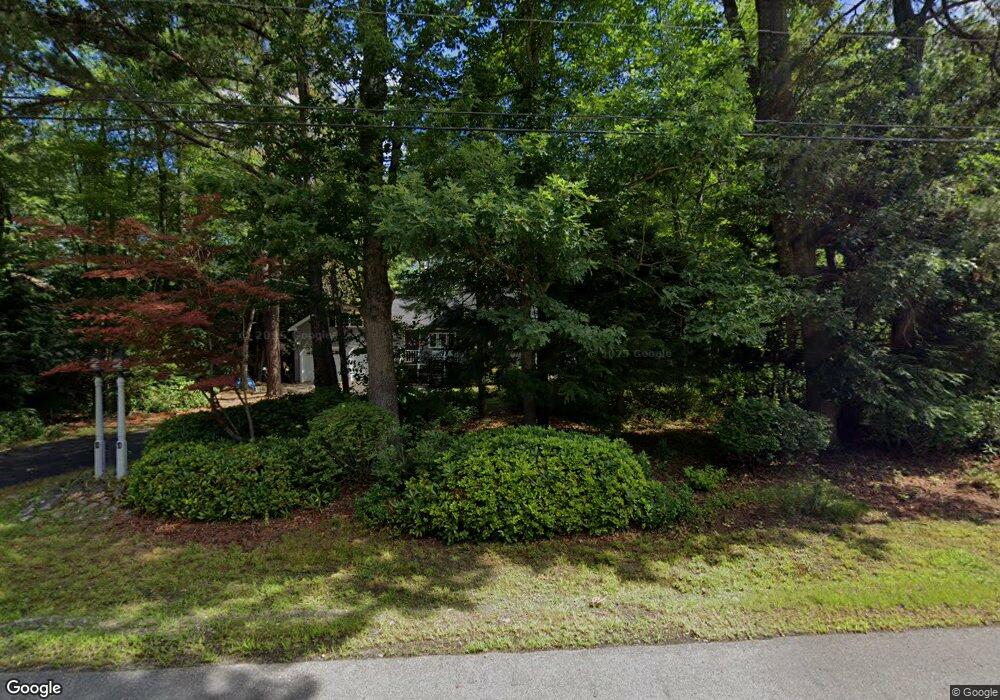 10 Hickory Dr, Amherst, NH 03031 - photo 1