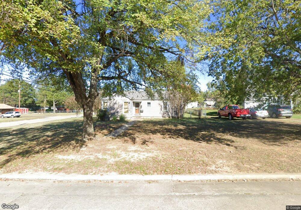 1403 E Miami Ave, McAlester, OK 74501 - photo 1