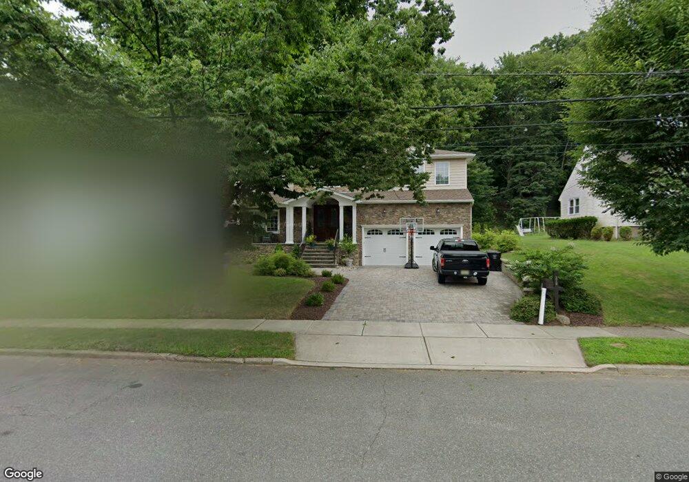 376 Burnet Place, Paramus, NJ 07652 - photo 1