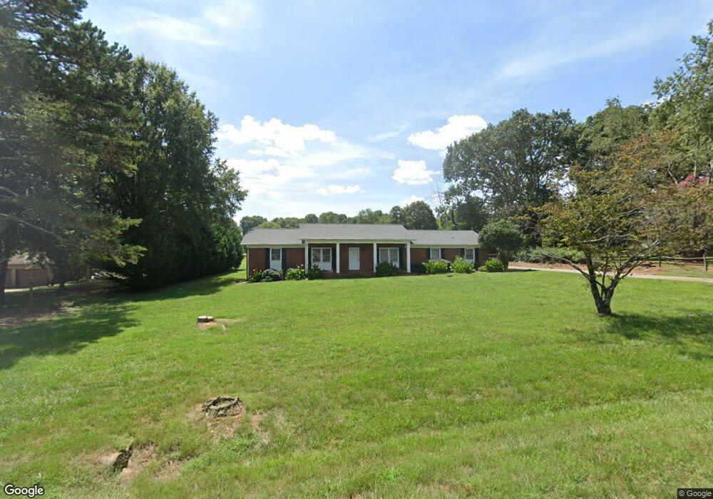 124 Branchwood Rd, Statesville, NC 28625 - photo 1