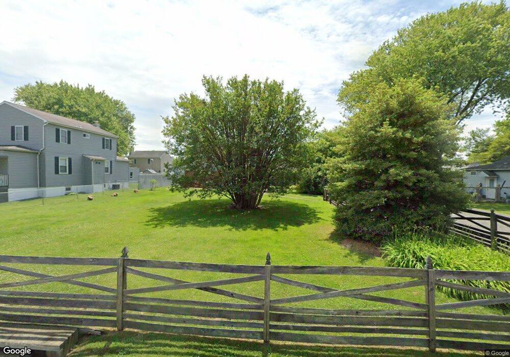 7413 Greenbank Rd, Middle River, MD 21220 - photo 1