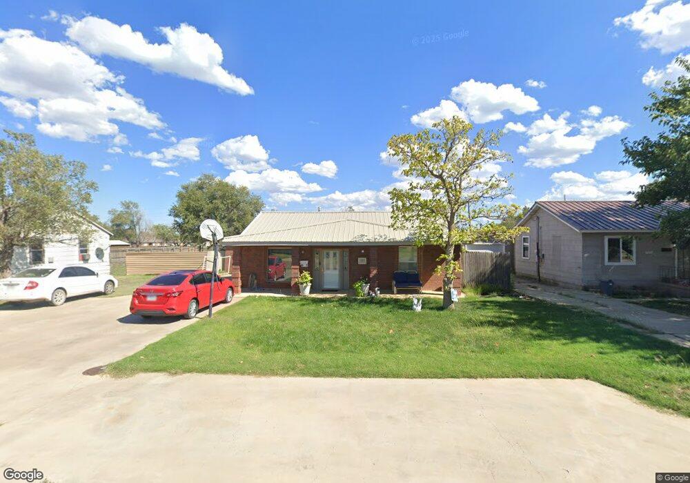 1215 Durrett Ave, Dumas, TX 79029 - photo 1