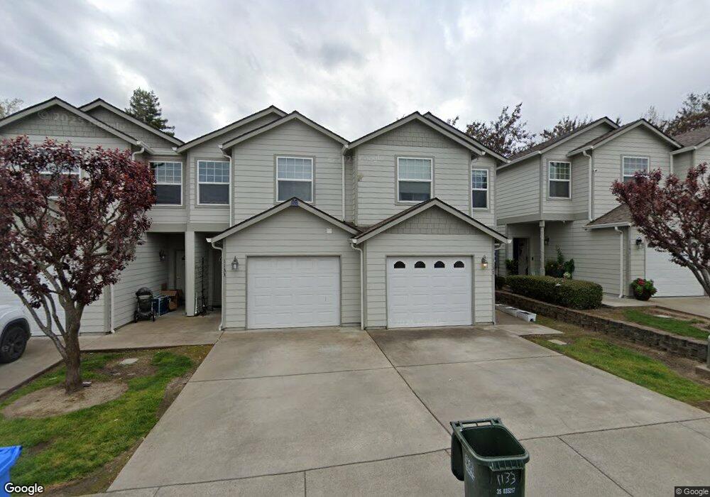 1137 SW Cal Allen Ln, Grants Pass, OR 97527 - photo 1