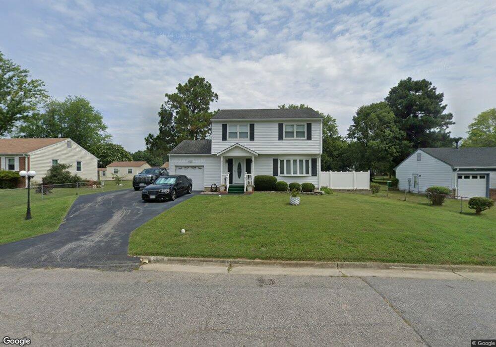 655 Bradford Ln, Petersburg, VA 23805 - photo 1