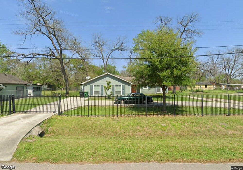 4013 Denmark St, Houston, TX 77016 - photo 1