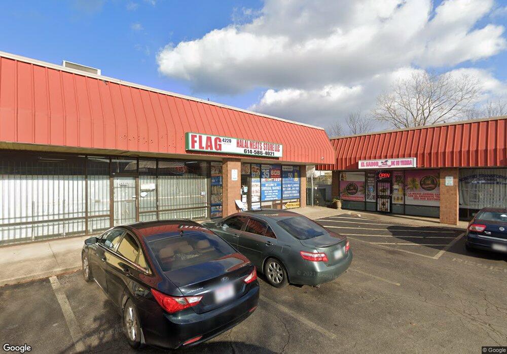 4220 Westview Center Plaza, Columbus, OH 43228 - photo 1