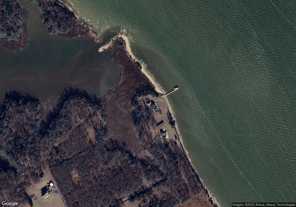 8543 Sandy Beach Ln, King George, VA 22485 - photo 1