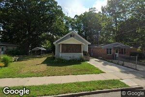 1131 Leslie St, Lansing, MI 48912